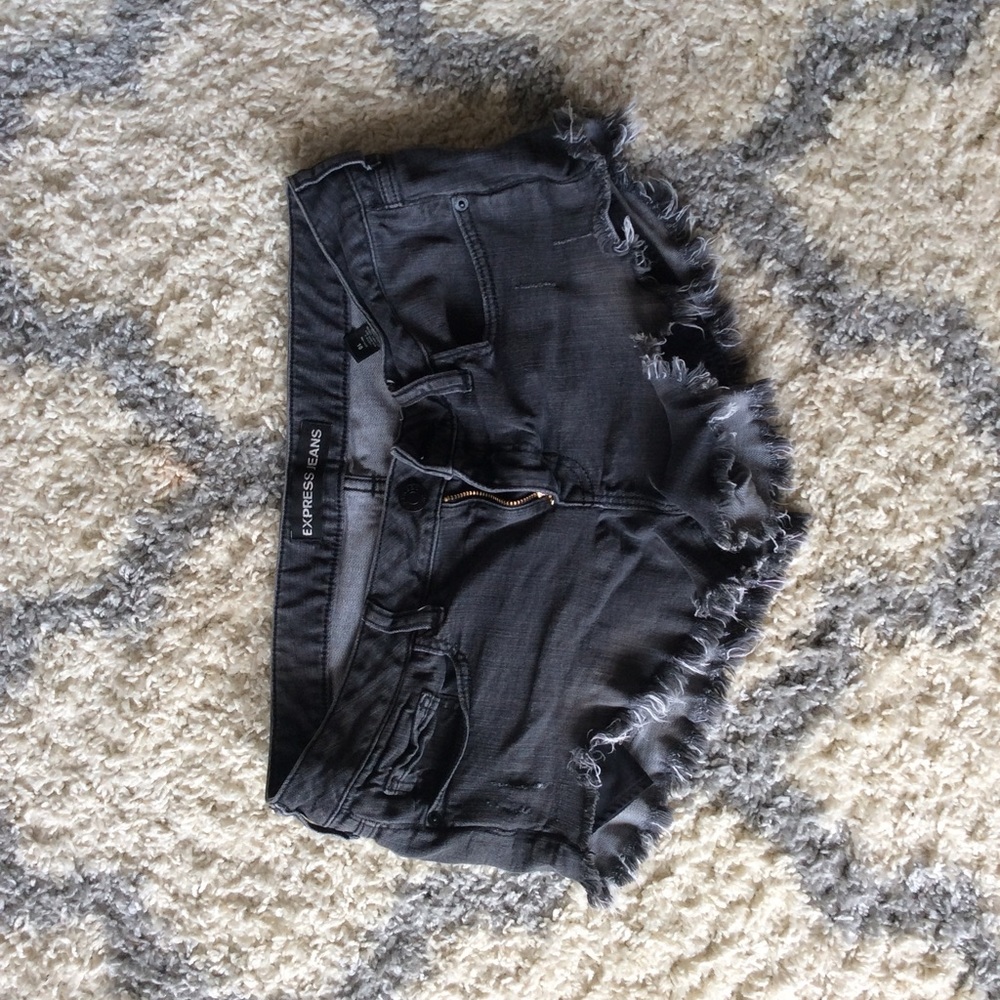Express black denim shorts size 10